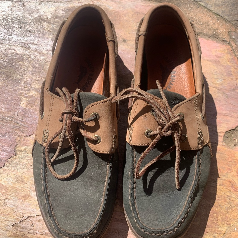 Tommy Bahama Brown Boat Shoes with Moccasin Stitching